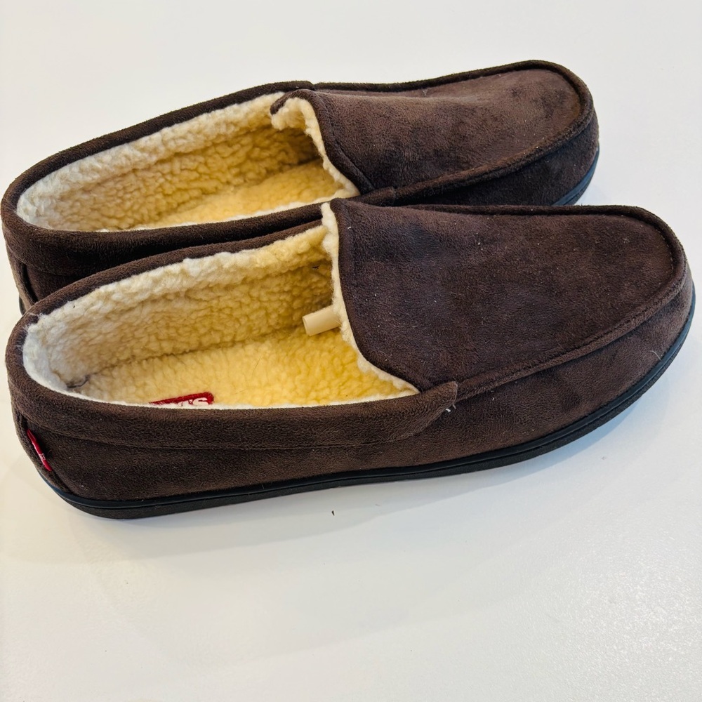 Levi's Men's Dark Brown Suede Slip-Ons size 13 - Picture 8 of 10